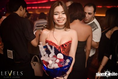 ELLY G ที่ เลเวลส์ — photo 58