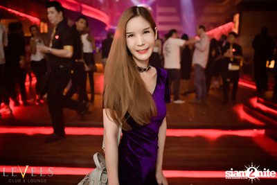 ELLY G ที่ เลเวลส์ — photo 72