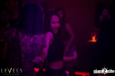 ELLY G ที่ เลเวลส์ — photo 96