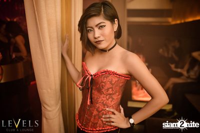 ELLY G ที่ เลเวลส์ — photo 110