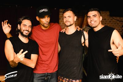 Sunn Presents: Miguel Campbell ที่ ไลฟ์ อาร์ซีเอ — photo 7