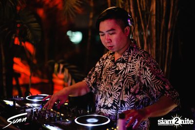Sunn Presents: Miguel Campbell ที่ ไลฟ์ อาร์ซีเอ — photo 8