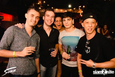 Sunn Presents: Miguel Campbell ที่ ไลฟ์ อาร์ซีเอ — photo 39