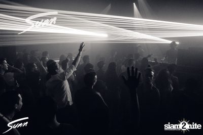Sunn Presents: Miguel Campbell ที่ ไลฟ์ อาร์ซีเอ — photo 107