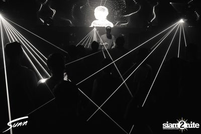 Sunn Presents: Miguel Campbell ที่ ไลฟ์ อาร์ซีเอ — photo 110