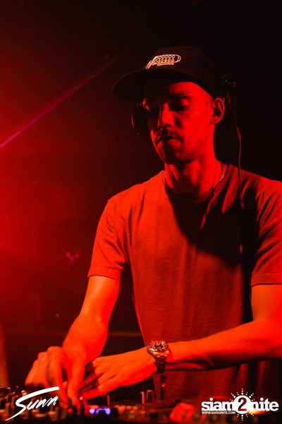 Sunn Presents: Miguel Campbell ที่ ไลฟ์ อาร์ซีเอ — photo 113