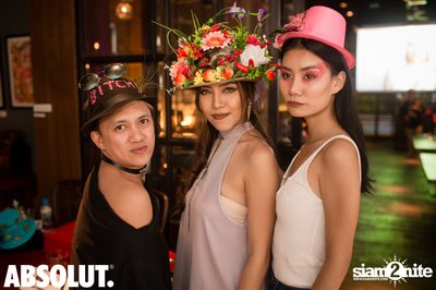  Metro's Crazy Hats Revolution at CHOW Cafe & Bar — photo 31