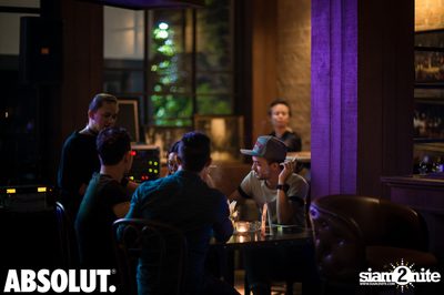  Metro's Crazy Hats Revolution at CHOW Cafe & Bar — photo 74