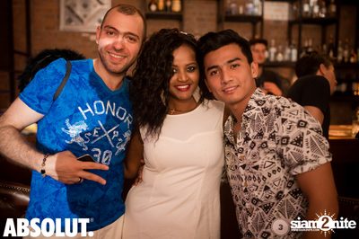  Metro's Crazy Hats Revolution at CHOW Cafe & Bar — photo 102