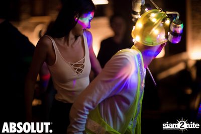  Metro's Crazy Hats Revolution at CHOW Cafe & Bar — photo 122
