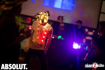  Metro's Crazy Hats Revolution at CHOW Cafe & Bar — photo 123