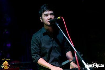 Season Five Live at Singha Pala — photo 63