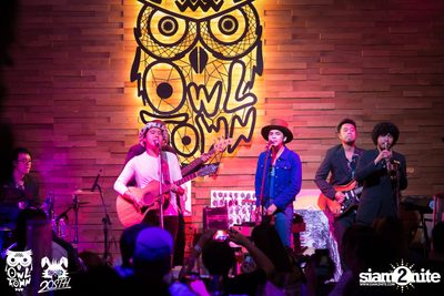 Atom & Ammy The Bottom Blues at Owl Town Bar — photo 105