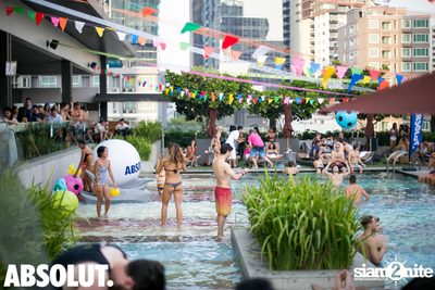 BLAST! Pool Party ที่ ดับเบิ้ลทรี บาย ฮิลตัน — photo 1