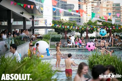 BLAST! Pool Party ที่ ดับเบิ้ลทรี บาย ฮิลตัน — photo 2