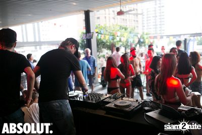 BLAST! Pool Party ที่ ดับเบิ้ลทรี บาย ฮิลตัน — photo 33