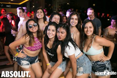 BLAST! Pool Party ที่ ดับเบิ้ลทรี บาย ฮิลตัน — photo 57