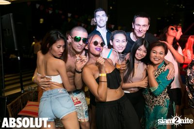 BLAST! Pool Party ที่ ดับเบิ้ลทรี บาย ฮิลตัน — photo 84