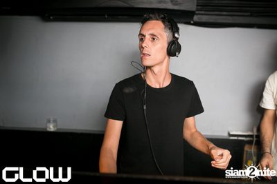 Darragh Casey at GLOW — photo 11