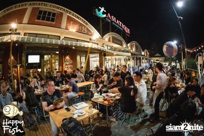 ปาร์ตี้คืนวันเสาร์ที่ร้าน แฮปปี้ ฟิช, เอเชีย ทีค เดอะ ริเวอร์ฟร้อนท์ — photo 35