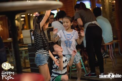 ปาร์ตี้คืนวันเสาร์ที่ร้าน แฮปปี้ ฟิช, เอเชีย ทีค เดอะ ริเวอร์ฟร้อนท์ — photo 36