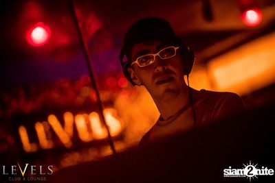 Kill The Buzz ที่ เลเวลส์ — photo 15