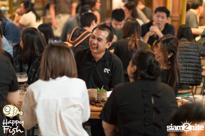 คืนวันศุกร์ ที่ร้าน แฮปปี้ ฟิช, เอเชีย ทีค เดอะ ริเวอร์ฟร้อนท์ — photo 24