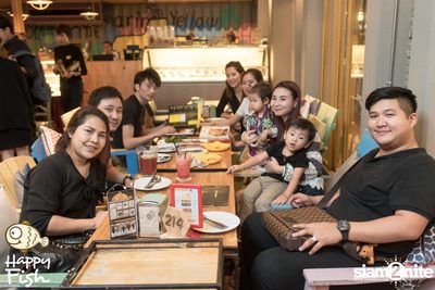 คืนวันศุกร์ ที่ร้าน แฮปปี้ ฟิช, เอเชีย ทีค เดอะ ริเวอร์ฟร้อนท์ — photo 34