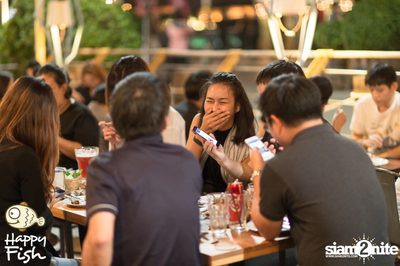 คืนวันศุกร์ ที่ร้าน แฮปปี้ ฟิช, เอเชีย ทีค เดอะ ริเวอร์ฟร้อนท์ — photo 48
