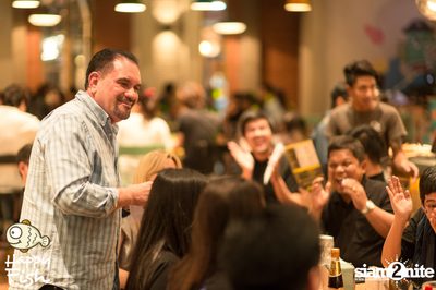 คืนวันศุกร์ ที่ร้าน แฮปปี้ ฟิช, เอเชีย ทีค เดอะ ริเวอร์ฟร้อนท์ — photo 65