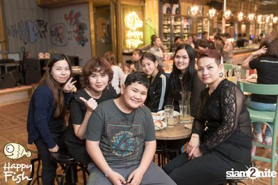 คืนวันศุกร์ ที่ร้าน แฮปปี้ ฟิช, เอเชีย ทีค เดอะ ริเวอร์ฟร้อนท์ — photo 75