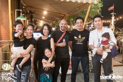 คืนวันศุกร์ ที่ร้าน แฮปปี้ ฟิช, เอเชีย ทีค เดอะ ริเวอร์ฟร้อนท์ — photo 101