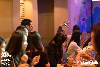 คืนวันศุกร์ ที่ร้าน แฮปปี้ ฟิช, เอเชีย ทีค เดอะ ริเวอร์ฟร้อนท์ — photo 102