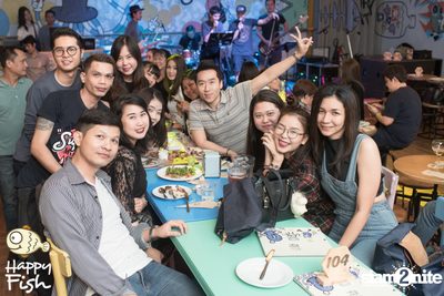คืนวันศุกร์ ที่ร้าน แฮปปี้ ฟิช, เอเชีย ทีค เดอะ ริเวอร์ฟร้อนท์ — photo 108
