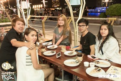 คืนวันศุกร์ ที่ร้าน แฮปปี้ ฟิช, เอเชีย ทีค เดอะ ริเวอร์ฟร้อนท์ — photo 110