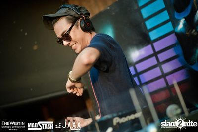 Westin Pool Party ที่ เดอะ เวสทิน แกรนด์ — photo 5