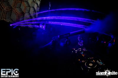 EPIC Entertainment นำเสนอ Trinity III ที่ ไลฟ์ อาร์ซีเอ — photo 15