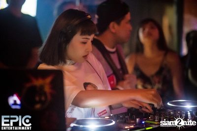 EPIC Entertainment นำเสนอ Trinity III ที่ ไลฟ์ อาร์ซีเอ — photo 59