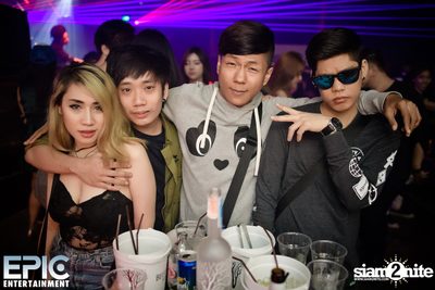 EPIC Entertainment นำเสนอ Trinity III ที่ ไลฟ์ อาร์ซีเอ — photo 68