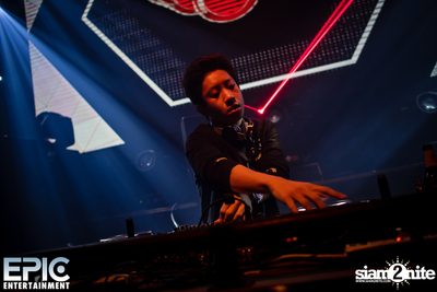 EPIC Entertainment นำเสนอ Trinity III ที่ ไลฟ์ อาร์ซีเอ — photo 73