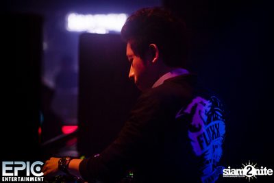EPIC Entertainment นำเสนอ Trinity III ที่ ไลฟ์ อาร์ซีเอ — photo 76