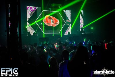 EPIC Entertainment นำเสนอ Trinity III ที่ ไลฟ์ อาร์ซีเอ — photo 111