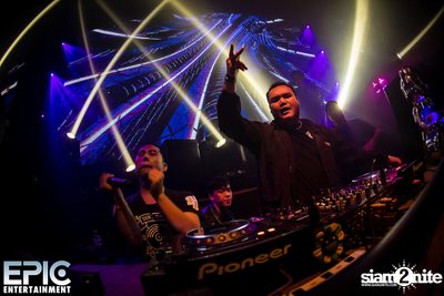 EPIC Entertainment นำเสนอ Trinity III ที่ ไลฟ์ อาร์ซีเอ — photo 130