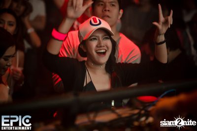 EPIC Entertainment นำเสนอ Trinity III ที่ ไลฟ์ อาร์ซีเอ — photo 138