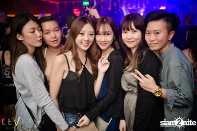 Ladies Night ที่ร้าน เลเวล, สุขุมวิท 11 — photo 3