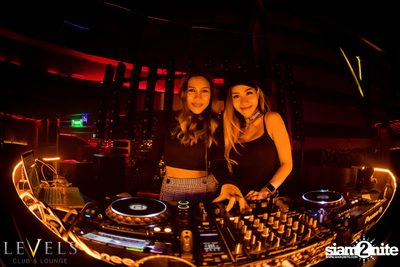 Ladies Night ที่ร้าน เลเวล, สุขุมวิท 11 — photo 6