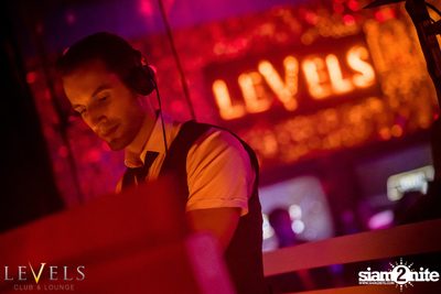 Ladies Night ที่ร้าน เลเวล, สุขุมวิท 11 — photo 7