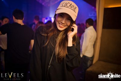 Ladies Night ที่ร้าน เลเวล, สุขุมวิท 11 — photo 9