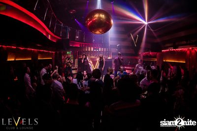 Ladies Night ที่ร้าน เลเวล, สุขุมวิท 11 — photo 44