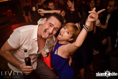 Ladies Night ที่ร้าน เลเวล, สุขุมวิท 11 — photo 57